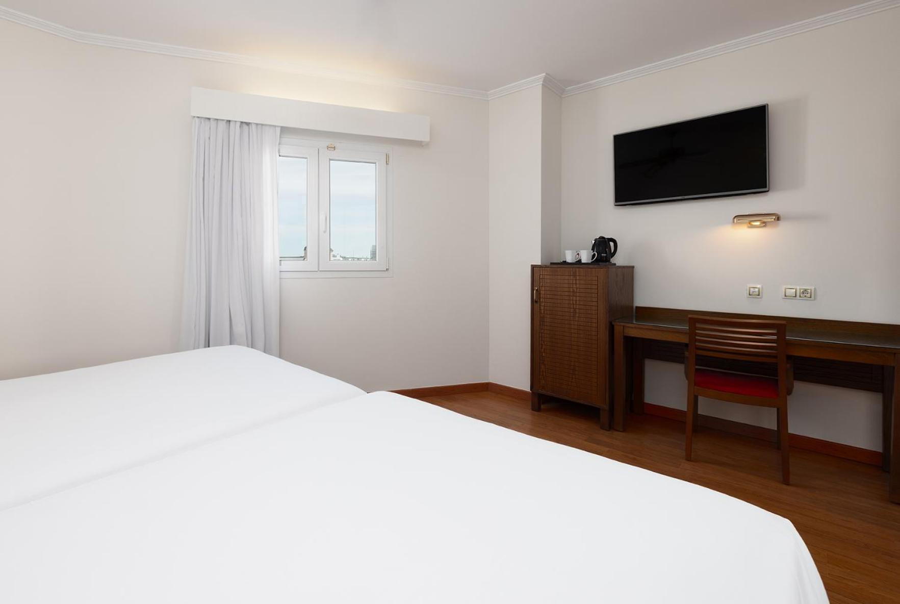 Hotel Senator 4*